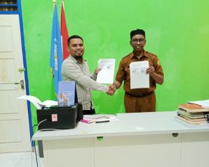 Perkuat Sinergi Pendidikan dan Teknologi, FILKOM Universitas Muslim Buton dan SMKN 2 Baubau Resmi Tandatangani MoU Strategis